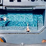 Kivotos Santorini - Preferred &