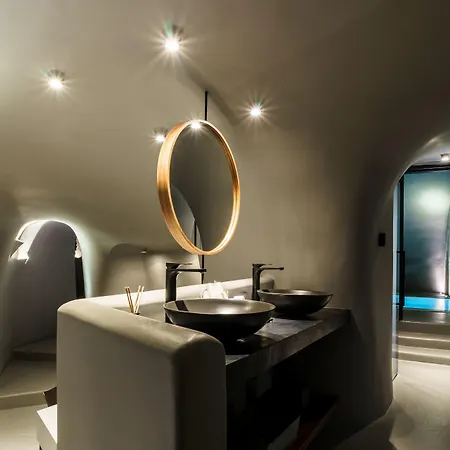 Kivotos Santorini - Preferred & 5*