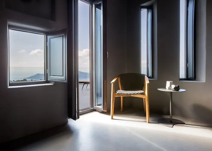 Kivotos Santorini - Preferred & 호텔 이메로비글리