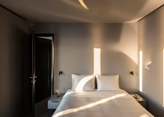 Kivotos Santorini - Preferred & 5*