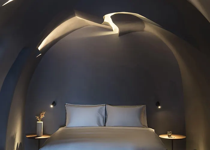 Kivotos Santorini - Preferred & 5*