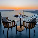 Kivotos Santorini - Preferred & מלון אימרוביגלי