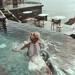Ξενοδοχείο Kivotos Santorini - Preferred & 5*