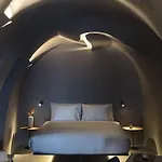 Kivotos Santorini - Preferred & 5*