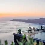 Kivotos Santorini - Preferred & 5*