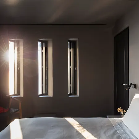 Kivotos Santorini 5*