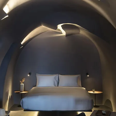Kivotos Santorini - Preferred & 5*